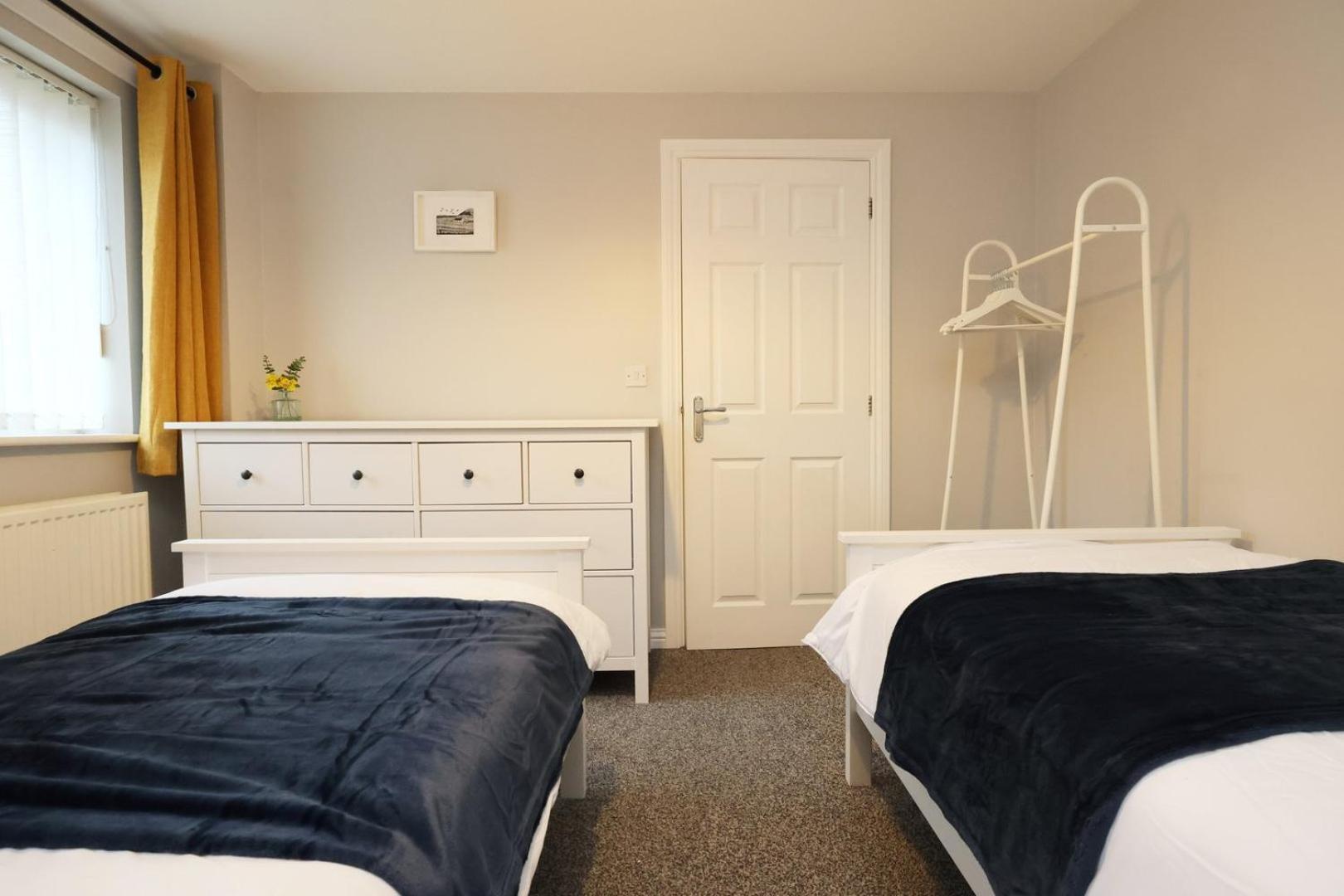 Relaxing 2-Bed Coastal Escape In Port Talbot 아파트 외부 사진